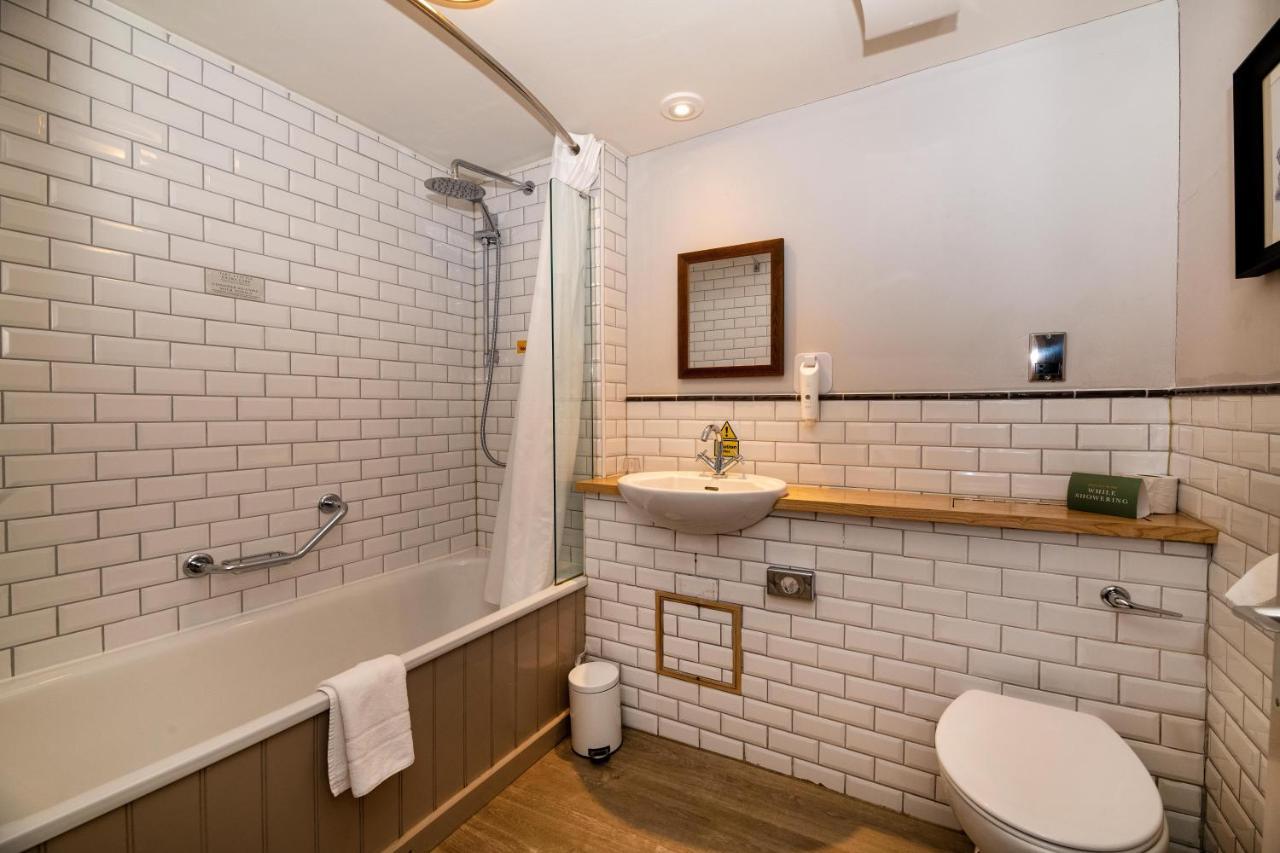 Greswolde Arms By Chef & Brewer Collection Hotel Solihull Eksteriør billede
